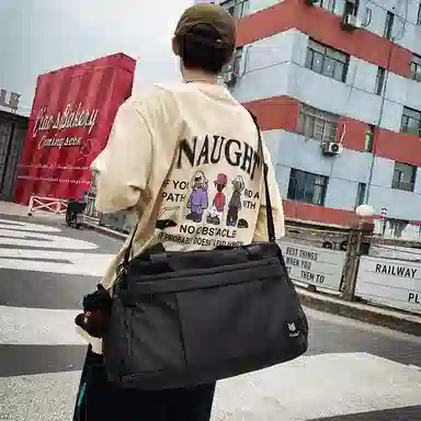 醇龙 中性风休闲简约短途旅游时尚百搭 尼龙 旅行包 常规 男女同款情侣款 黑/红/黄/卡其/青绿/军绿/粉