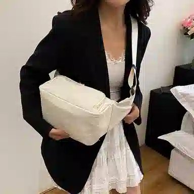 醇龙 纯色简约外出轻便时尚潮流 尼龙 斜挎单肩包 常规 男女同款情侣款 多色