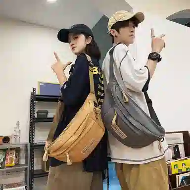 醇龙  大容量休闲运动工装旅游 尼龙 胸包 男女同款情侣款 多色