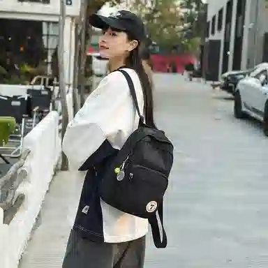 醇龙 日系小型旅行简约学生 尼龙 背包双肩包 女款