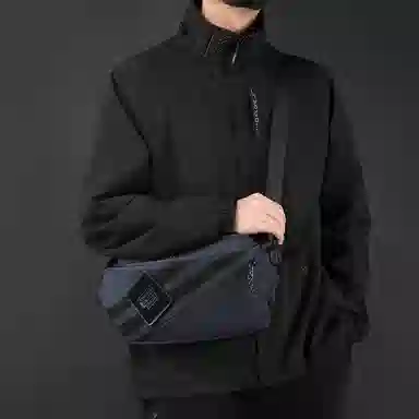 醇龙 多功能运动防水斜挎百搭韩版大容量休闲单肩斜挎小包 尼龙布 胸包 常规 男女同款情侣款 黑/军绿/迷彩/灰/深蓝