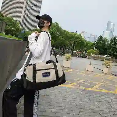 醇龙 大容量 干湿分离 尼龙 旅行包 男女同款情侣款 多色