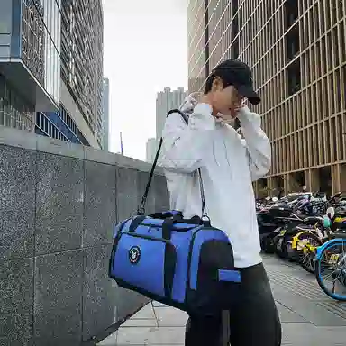 醇龙 多功能大容量干湿分离 牛津布 旅行包 男女同款情侣款 酒红色 青绿色/牛仔蓝色/黑色/灰色/黄色/紫色