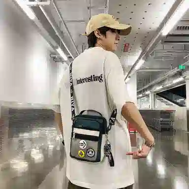 醇龙 轻便百搭小背潮牌手机包休闲斜挎包手提 尼龙 单肩包 常规 男女同款情侣款 黑/墨绿/黑白/卡其/灰