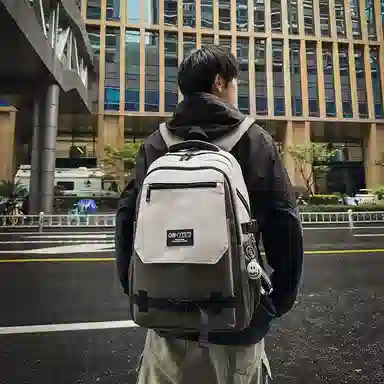 醇龙 百搭撞色旅游减负轻便 尼龙 双肩包 男女同款情侣款 多色