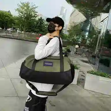 醇龙 大容量 干湿分离 尼龙 旅行包 男女同款情侣款 多色