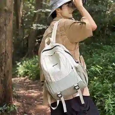 茵初 休闲补习大学轻便小学背包初高中旅行时尚徒步 尼龙 双肩包 男女同款情侣款 多色