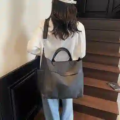 醇龙 高颜值时尚单肩包轻便大容量斜挎包韩系手提百搭 尼龙 旅行包 男女同款情侣款 多色