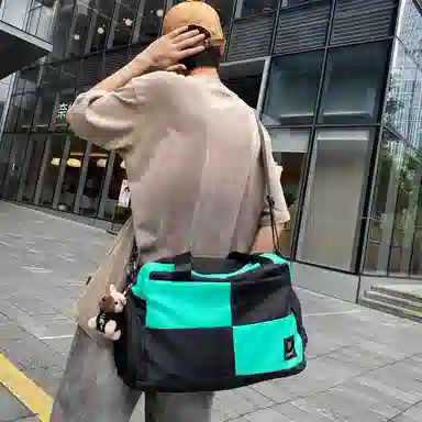 醇龙 大容量干湿分离时尚 尼龙 单肩包 男女同款情侣款 黑/红/黄/卡其/青绿/军绿/粉