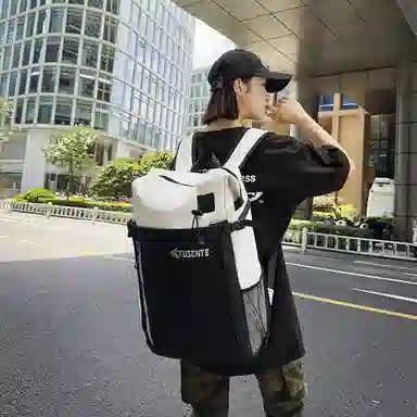 茵初 大容量拼色背包多功能运动防水书包 皮膜 双肩包 常规 男女同款情侣款 多色