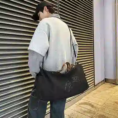 醇龙 单肩圆筒形休闲健身衣物斜挎包 帆布 手提旅行包 男女同款情侣款 多色