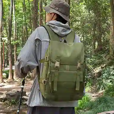 茵初 复古旅行运动通勤工装 牛津布 双肩包 常规 男女同款情侣款 多色