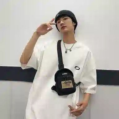 醇龙 休闲潮流 尼龙 胸包 常规 男女同款情侣款 黑色/米白色/红色/卡其色/灰色