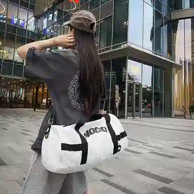 醇龙 健身包干湿分离游泳训练包大容量行李包轻便手提斜挎背包 尼龙 旅行包 男女同款情侣款 多色