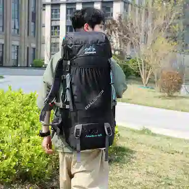 醇龙  大容量户外运动耐磨登山徒步露营 防泼水面料 双肩包 男女同款情侣款 多色