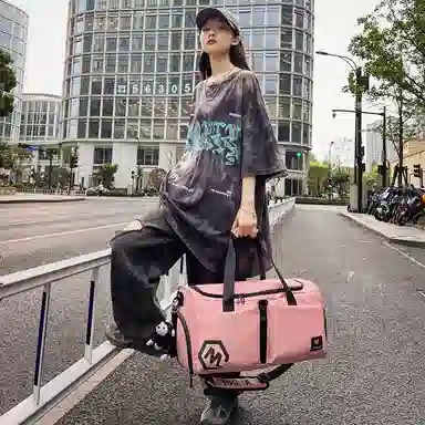 醇龙 多口袋 大容量 干湿分离 尼龙布 单肩斜挎旅行包 常规 男女同款情侣款 黑/卡其/粉/黄/红/青绿/蓝/军绿