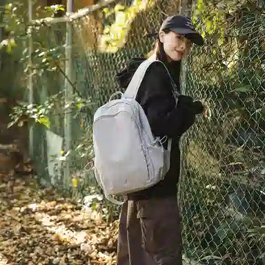 醇龙 书包韩版时尚纯色轻便大容量百搭旅行背包潮 尼龙 双肩包 常规 男女同款情侣款 多色