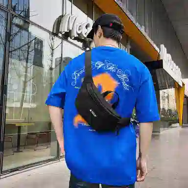 醇龙 时尚休闲轻便 尼龙 胸包 常规 男女同款情侣款 多色