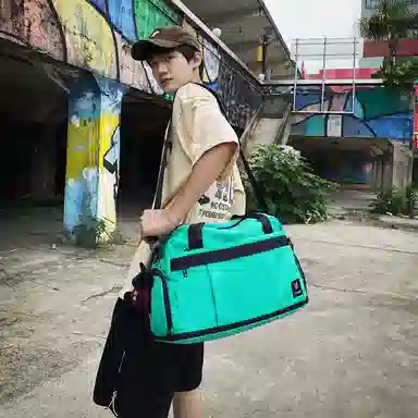 醇龙 中性风休闲简约短途旅游时尚百搭 尼龙 旅行包 常规 男女同款情侣款 黑/红/黄/卡其/青绿/军绿/粉