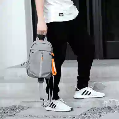 醇龙 时尚多功能 尼龙 胸包 男款 黑色/灰色