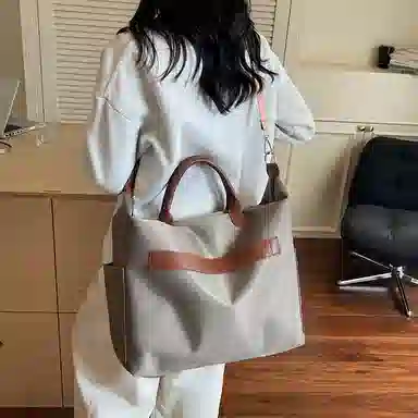 醇龙 高颜值时尚单肩包轻便大容量斜挎包韩系手提百搭 尼龙 旅行包 男女同款情侣款 多色