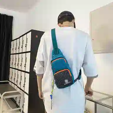 醇龙  斜挎包时尚胸包男女通用尼龙单肩包休闲外出旅游小背包运动包 多色