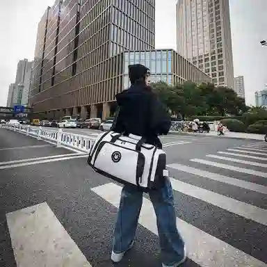 醇龙 多功能大容量干湿分离 牛津布 旅行包 男女同款情侣款 酒红色 青绿色/牛仔蓝色/黑色/灰色/黄色/紫色