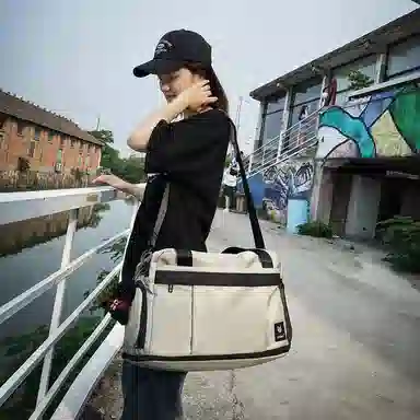 醇龙 中性风休闲简约短途旅游时尚百搭 尼龙 旅行包 常规 男女同款情侣款 黑/红/黄/卡其/青绿/军绿/粉