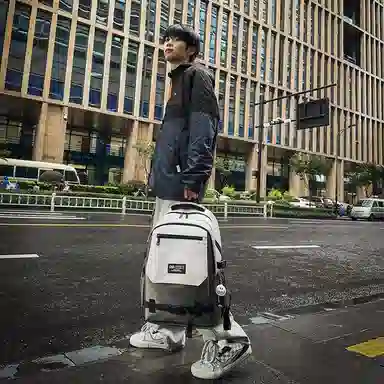 醇龙 百搭撞色旅游减负轻便 尼龙 双肩包 男女同款情侣款 多色