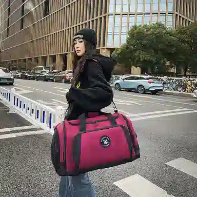 醇龙 多功能大容量干湿分离 牛津布 旅行包 男女同款情侣款 酒红色 青绿色/牛仔蓝色/黑色/灰色/黄色/紫色