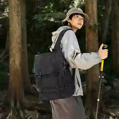 茵初 复古旅行运动通勤工装 牛津布 双肩包 常规 男女同款情侣款 多色