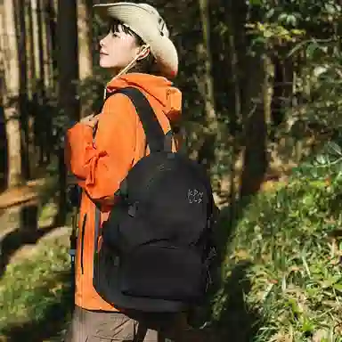 醇龙 港风运动休闲百搭书包轻便学生大容量登山超轻旅游背包 尼龙 双肩包 女款 多色