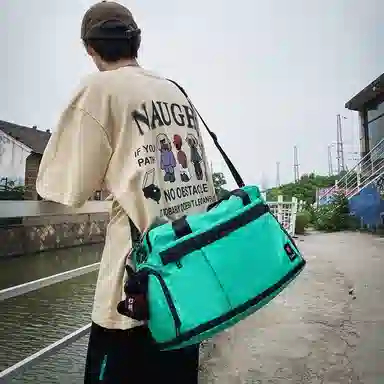 醇龙 中性风休闲简约短途旅游时尚百搭 尼龙 旅行包 常规 男女同款情侣款 黑/红/黄/卡其/青绿/军绿/粉