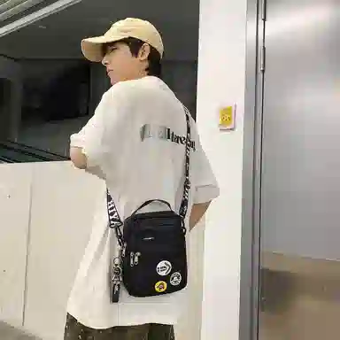 醇龙 轻便百搭小背潮牌手机包休闲斜挎包手提 尼龙 单肩包 常规 男女同款情侣款 黑/墨绿/黑白/卡其/灰