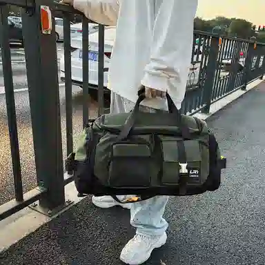 大容量干湿分离 尼龙 行李包健身包双肩包 常规 男女同款情侣款 黑色 /灰色/军绿色