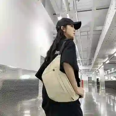 醇龙 尼龙布 男女通用 拉链开合百搭通勤 多色 胸包