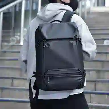 Yinchu Backpack