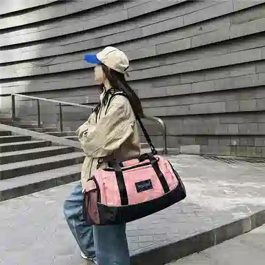 醇龙 干湿分离多用简约休闲 尼龙 旅行包 男女同款情侣款 卡其/黄/红/黑/粉/绿/蓝