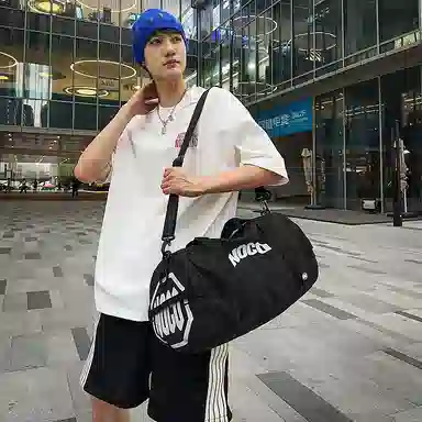 醇龙 健身包干湿分离游泳训练包大容量行李包轻便手提斜挎背包 尼龙 旅行包 男女同款情侣款 多色