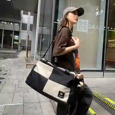 醇龙 大容量干湿分离时尚 尼龙 单肩包 男女同款情侣款 黑/红/黄/卡其/青绿/军绿/粉