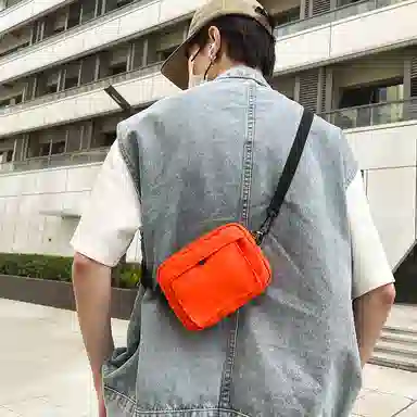 醇龙 尼龙男女通用多色简约单肩包情侣运动手机包休闲百搭斜挎包