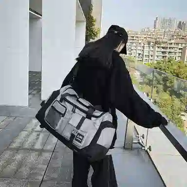 大容量干湿分离 尼龙 行李包健身包双肩包 常规 男女同款情侣款 黑色 /灰色/军绿色