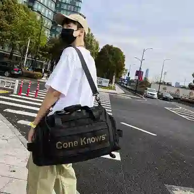 醇龙 多功能休闲工装风字母设计干湿分离 尼龙拼网 旅行包 常规 男女同款情侣款 黑色/灰色/绿色