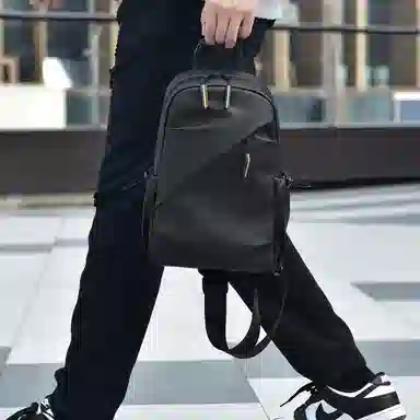 茵初 潮流时尚商务旅游出行轻便 尼龙 胸包 男女同款情侣款 多色