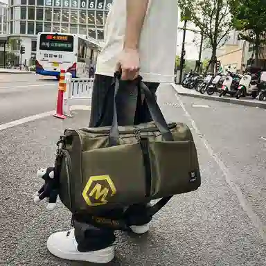 醇龙 多口袋 大容量 干湿分离 尼龙布 单肩斜挎旅行包 常规 男女同款情侣款 黑/卡其/粉/黄/红/青绿/蓝/军绿