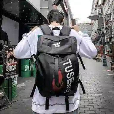 醇龙  潮牌大容量运动篮球校园学生旅行 牛津布 双肩包 男女通用 多色