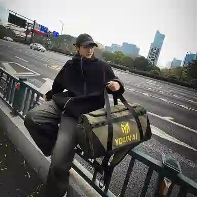 醇龙 多功能轻便时尚 防泼水面料 旅行包 男女同款情侣款 多色