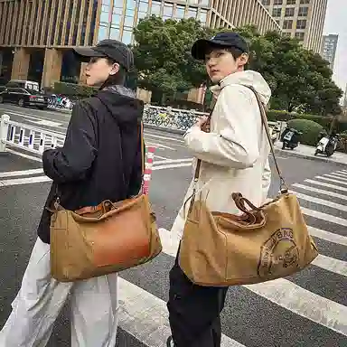 醇龙 单肩圆筒形休闲健身衣物斜挎包 帆布 手提旅行包 男女同款情侣款 多色