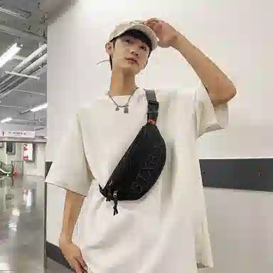 醇龙 简约百搭 尼龙布 胸包 常规 男女同款情侣款 黑/白/灰/红/桔