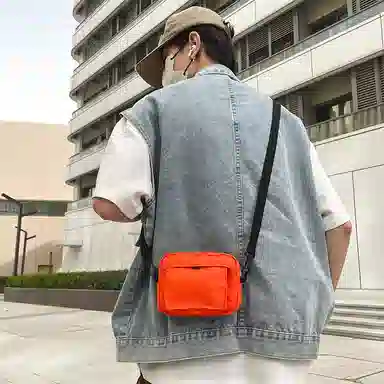 醇龙 尼龙男女通用多色简约单肩包情侣运动手机包休闲百搭斜挎包